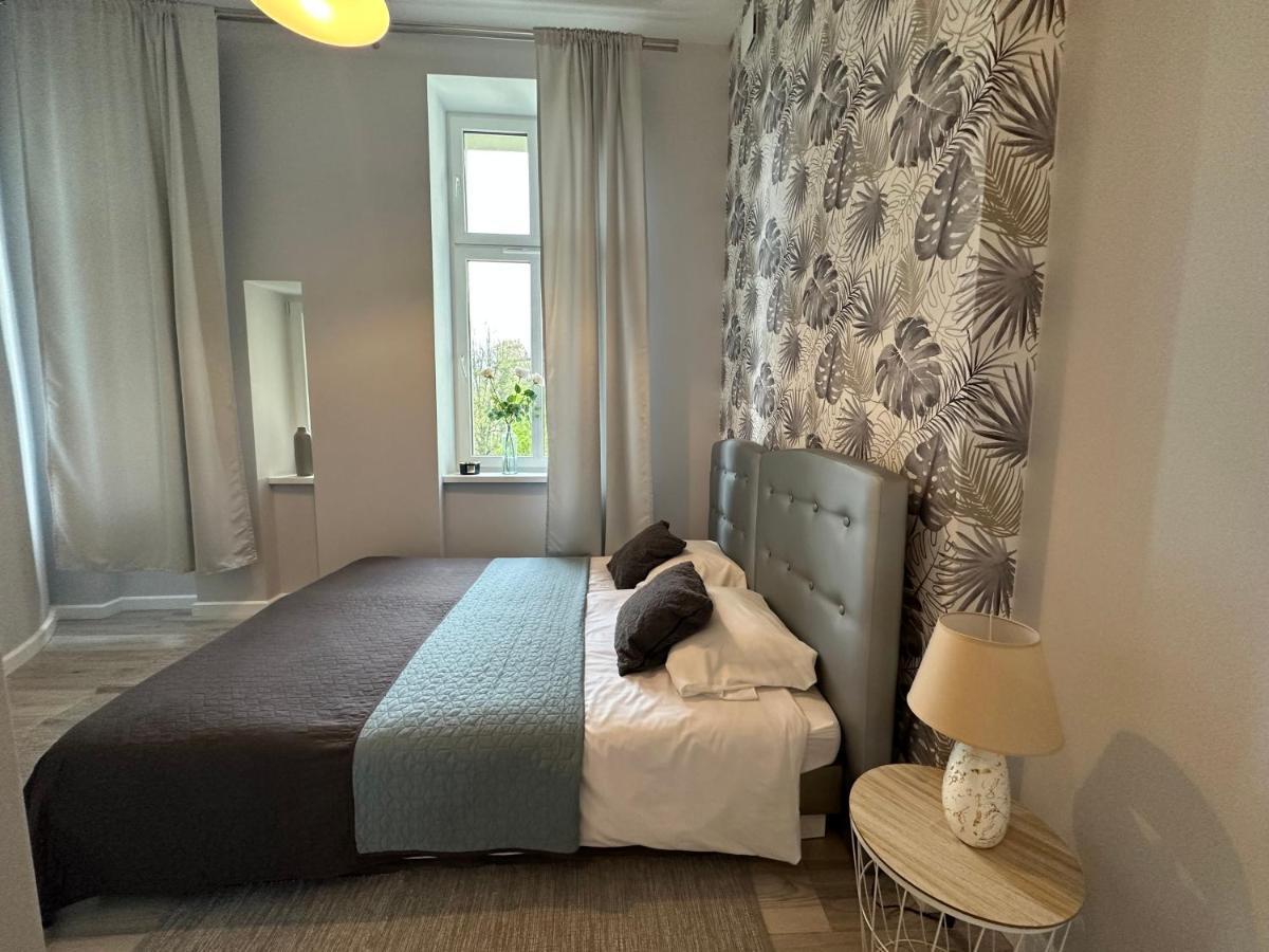 Apartament Wroclawia Экстерьер фото