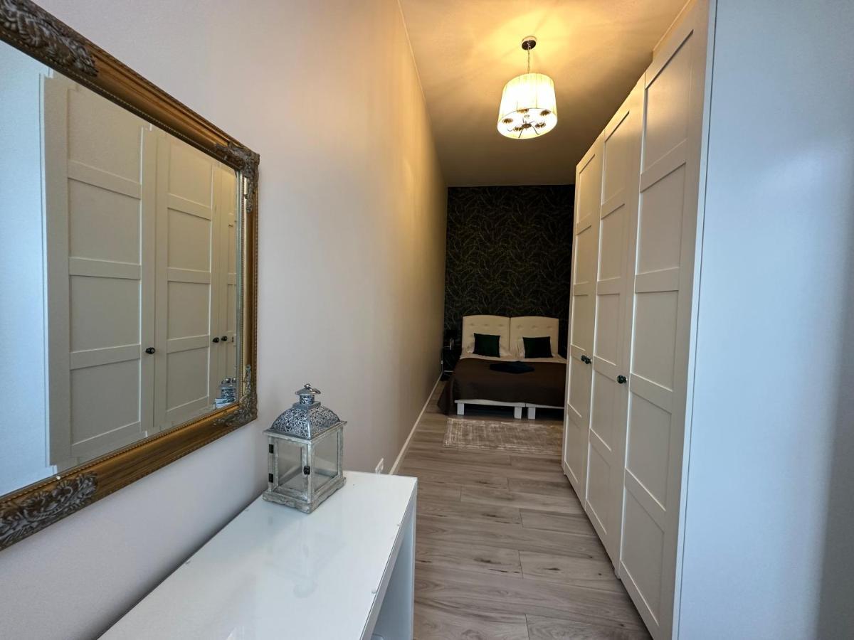 Apartament Wroclawia Экстерьер фото