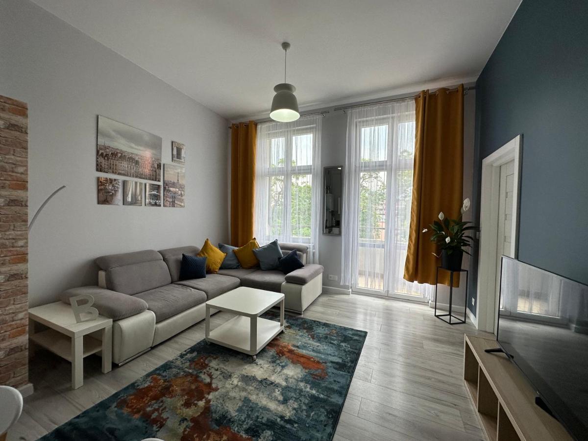 Apartament Wroclawia Экстерьер фото