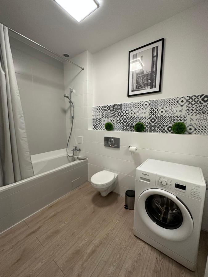 Apartament Wroclawia Экстерьер фото