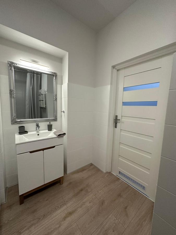 Apartament Wroclawia Экстерьер фото