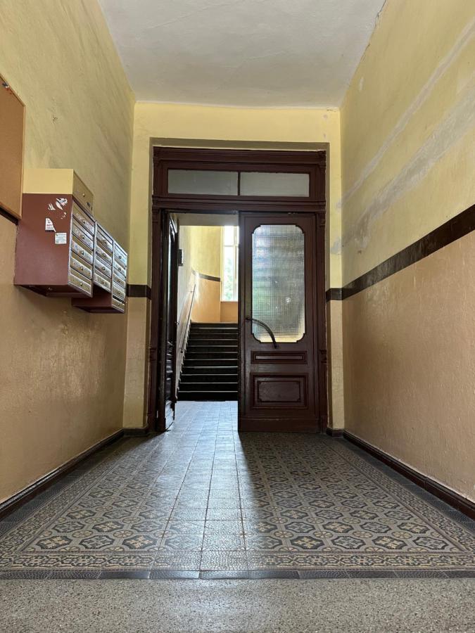 Apartament Wroclawia Экстерьер фото