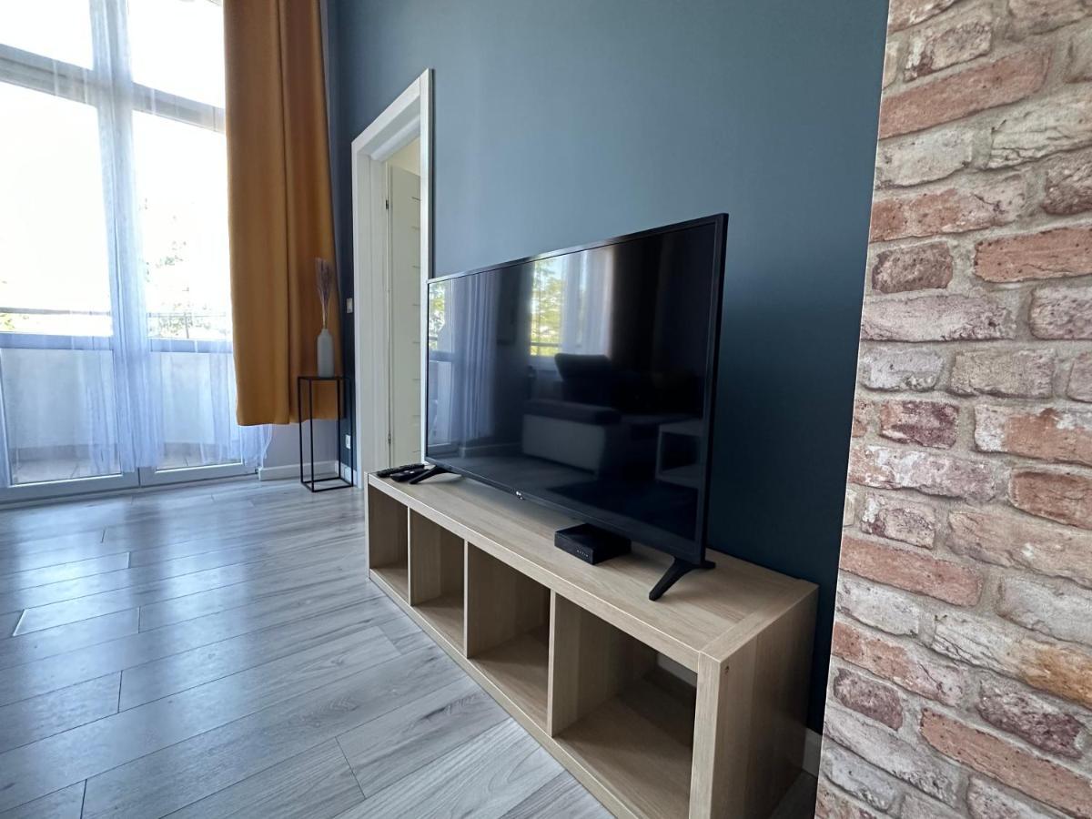 Apartament Wroclawia Экстерьер фото